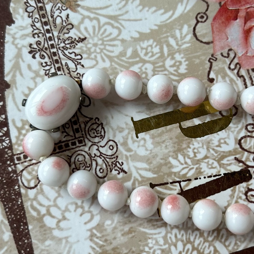 Vintage hand knotted Glass Beaded Necklace